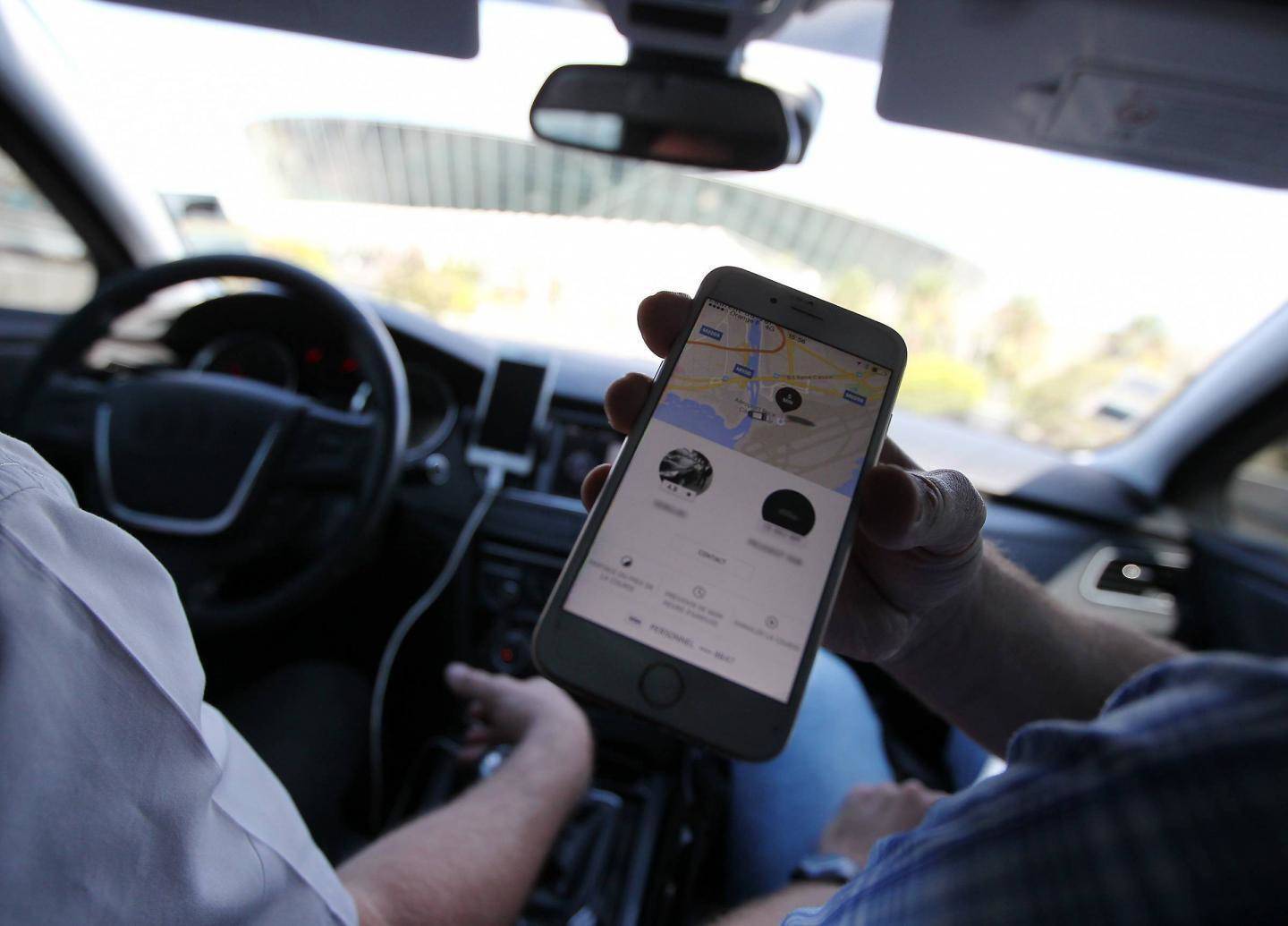 Nice dans le top des villes les plus étourdies... Voici le classement des objets insolites oubliés dans un uber