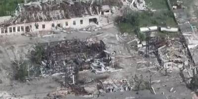 Guerre en Ukraine: Kiev déploie des renforts pour défendre la ville clé de Tchassiv Iar, 2 morts dans des bombardements
