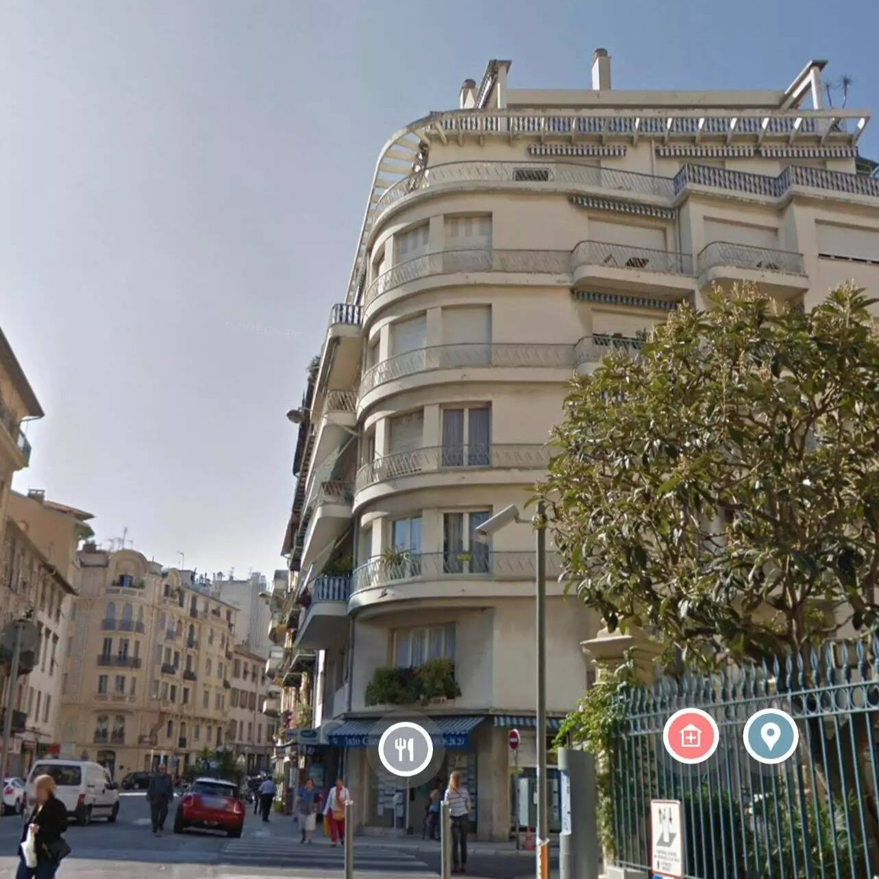 Deux personnes intoxiquées et les habitants d'un immeuble évacués, en raison d'un incendie dans le centre de Nice