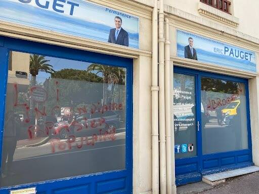 La permanence du député Éric Pauget taguée dans la nuit à Antibes