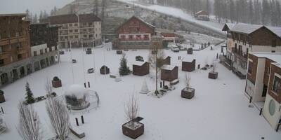 Il neige! Découvrez les images dans les stations des Alpes du Sud ce lundi