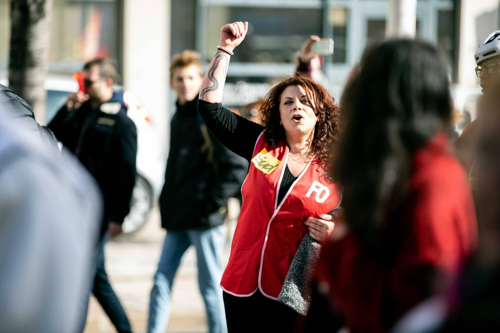"Une des plus grandes manifestations organisées depuis dix ans": la réforme des retraites continue de mobiliser contre elle à travers le pays