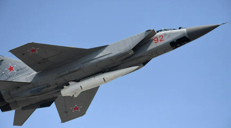 Deux avions de chasse russes "soupçonnés" d'avoir violé l'espace aérien finlandais