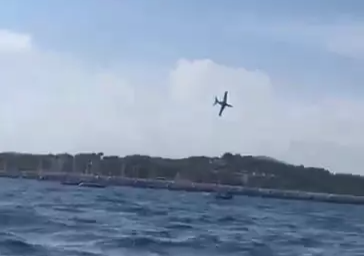 Un avion du show aérien se crashe en mer au Lavandou
