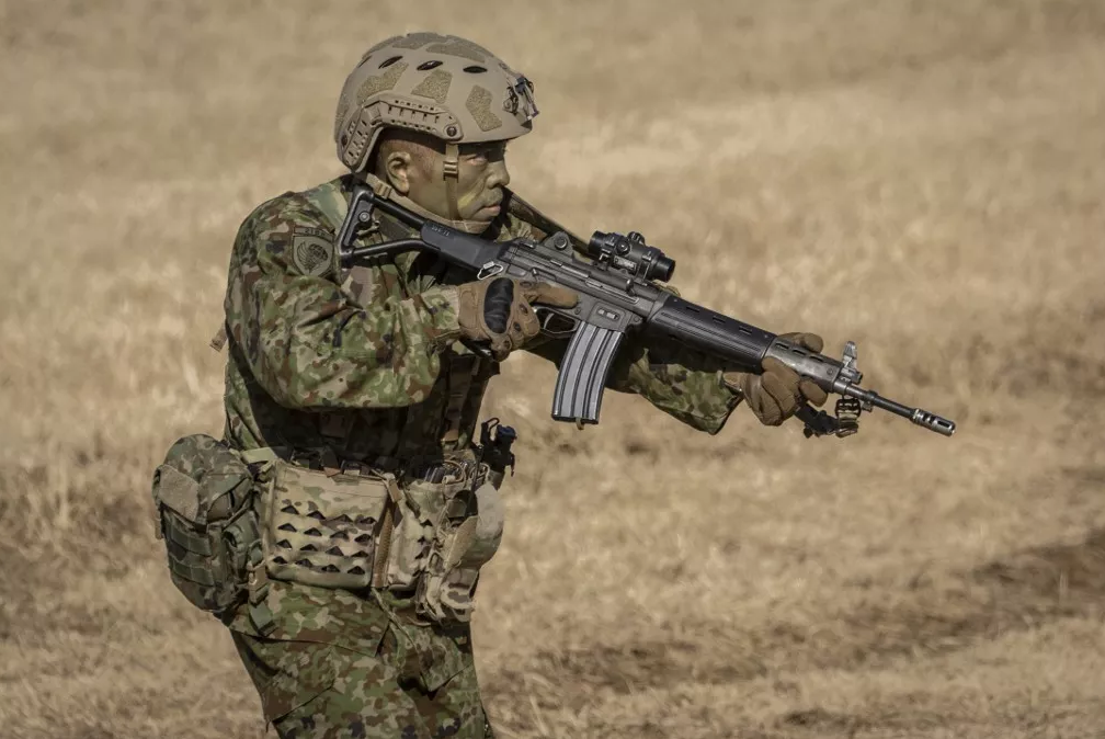 Au Japon, deux morts dans une fusillade sur un stand de tir de l'armée